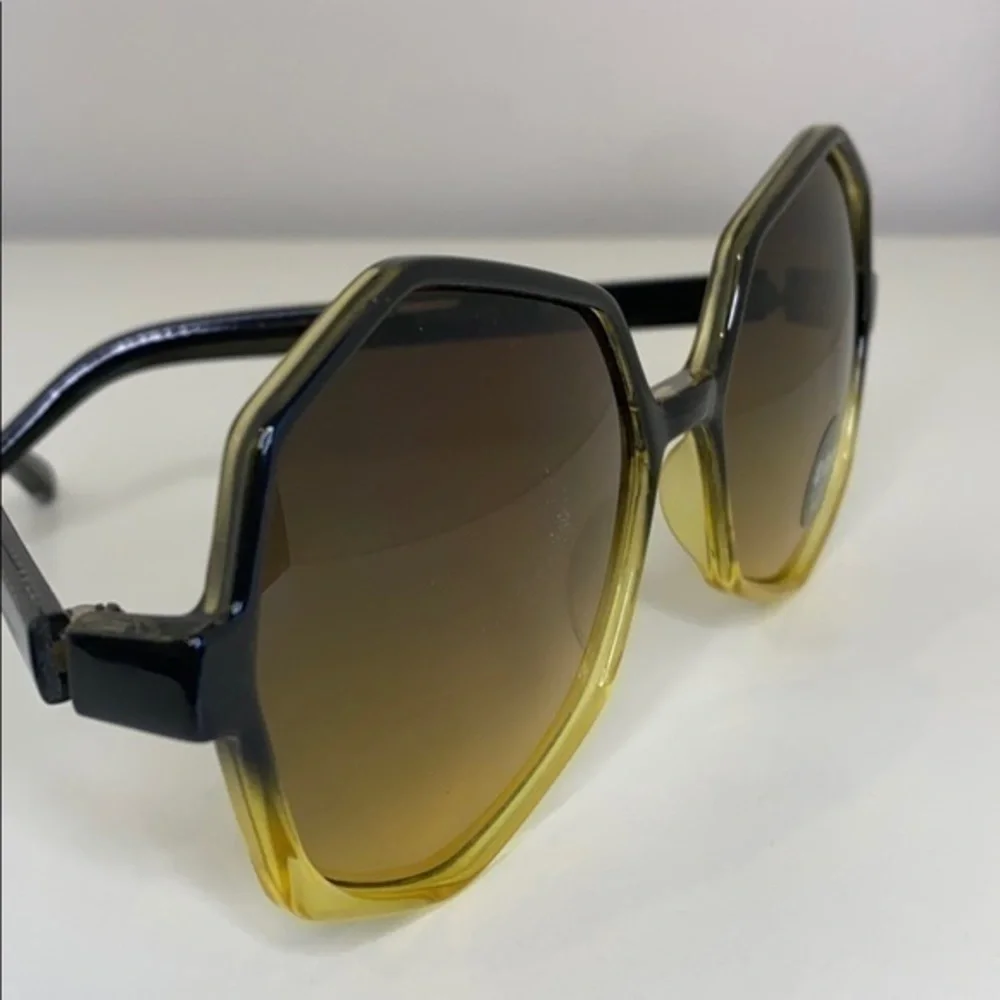Komono Sunglasses NEW The Bonnie Oversized Geometric Gradient Black Yellow